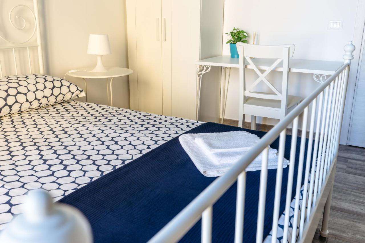 B&B Medusa ซานตาฟลาวิอา ภายนอก รูปภาพ