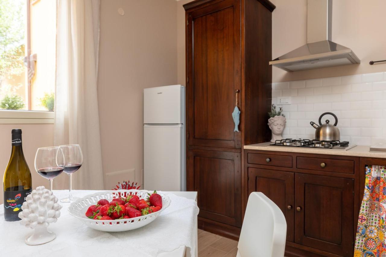 B&B Medusa ซานตาฟลาวิอา ภายนอก รูปภาพ